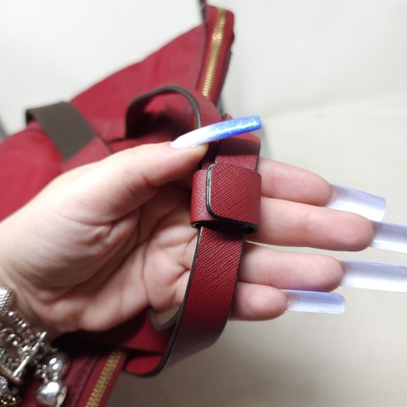 Henri Bendel Womens Backpack Purse Jetsetter Maroon Red Nylon Convertible Travel - Picture 3 of 14